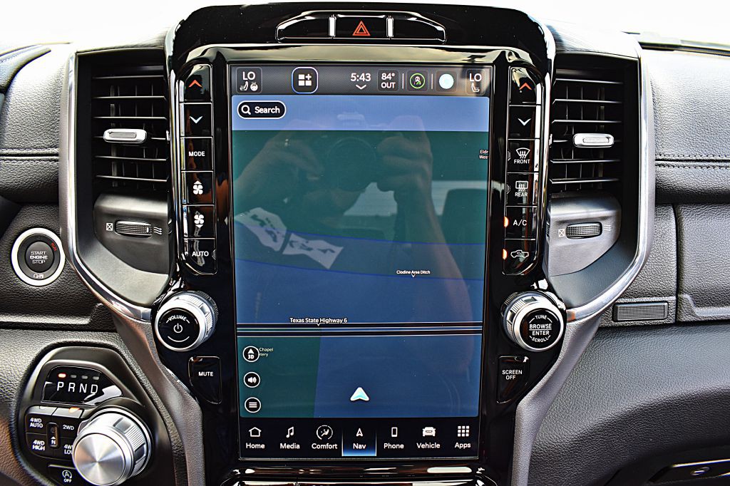 2024 RAM 1500 Image 35