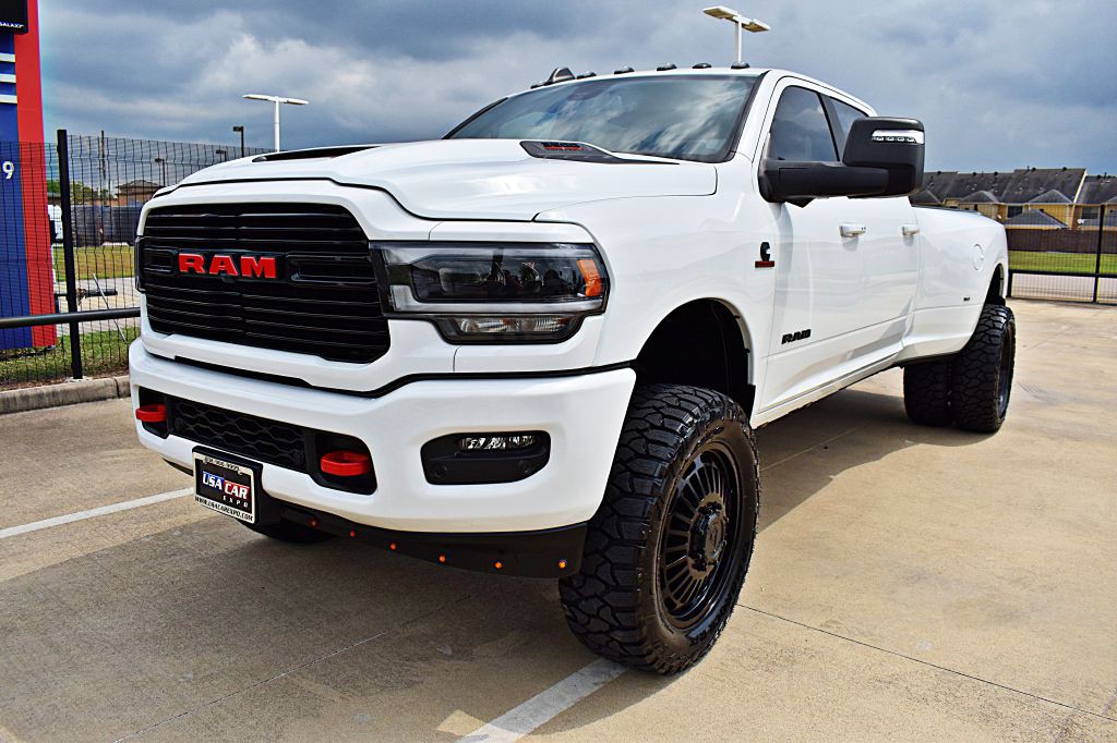 2024 RAM 3500 Image 15