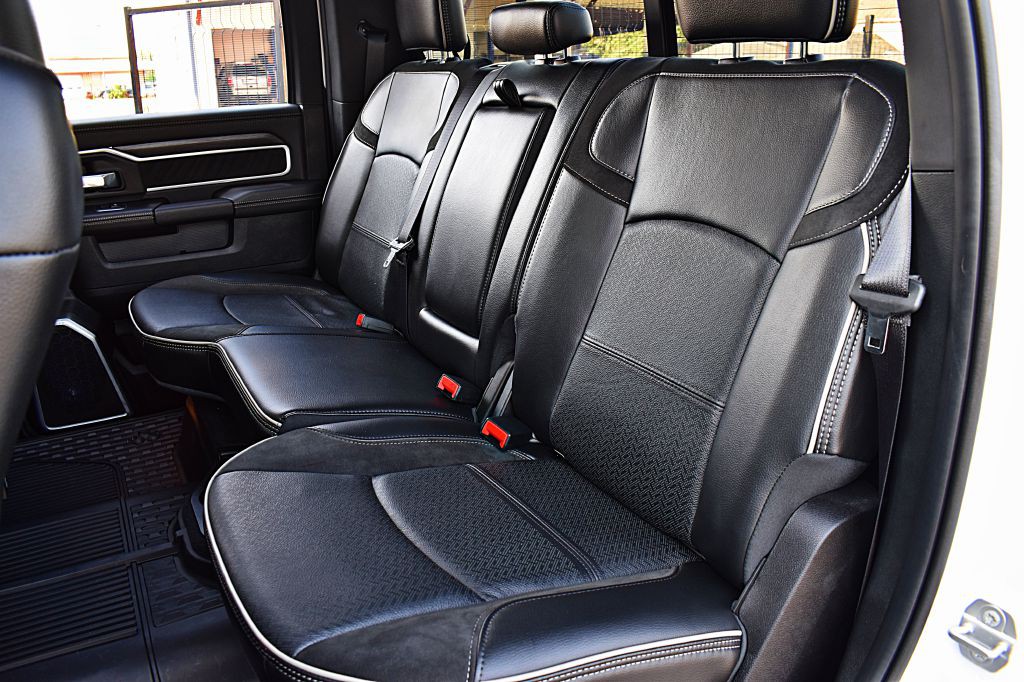2024 RAM 3500 Image 20