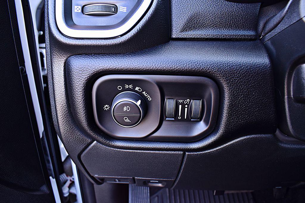 2024 RAM 3500 Image 45