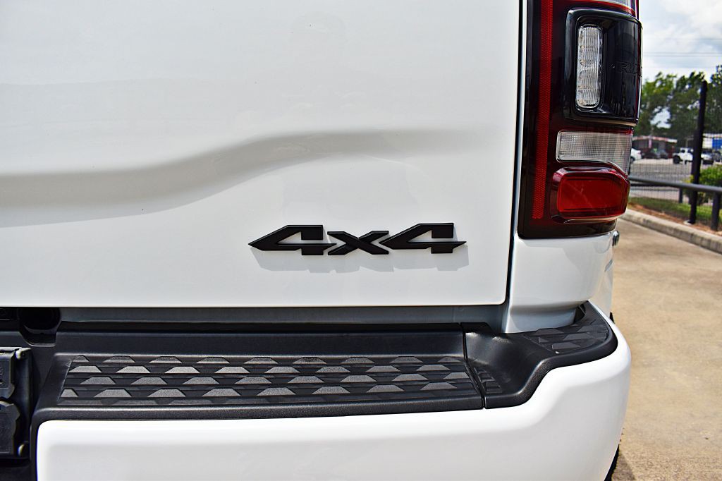 2024 RAM 3500 Image 70