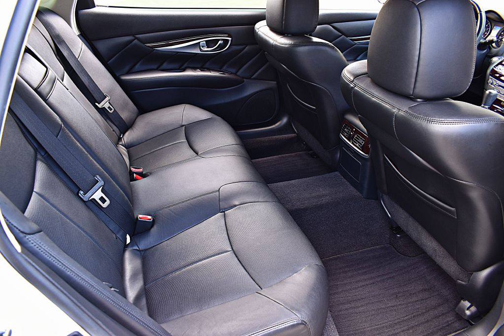 2018 INFINITI Q70 Image 21