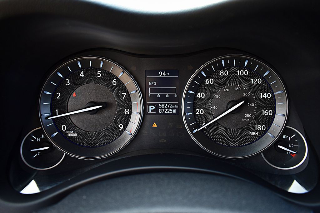 2018 INFINITI Q70 Image 42