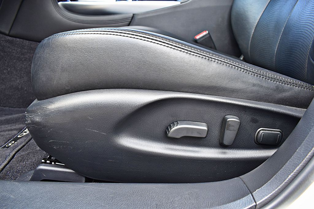 2018 INFINITI Q70 Image 46