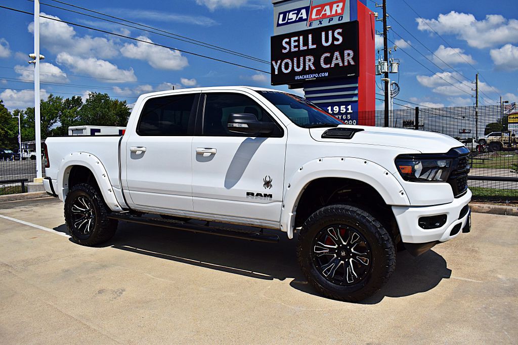 2022 RAM 1500 Image 3