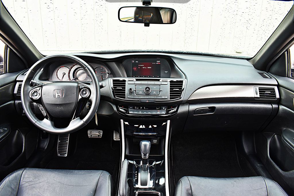 2016 Honda Accord Image 21