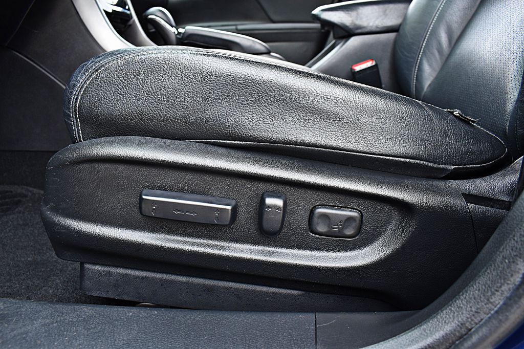 2016 Honda Accord Image 37