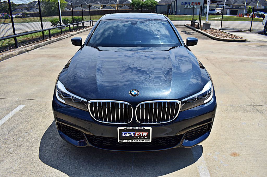 2019 BMW 7 Series Image 12