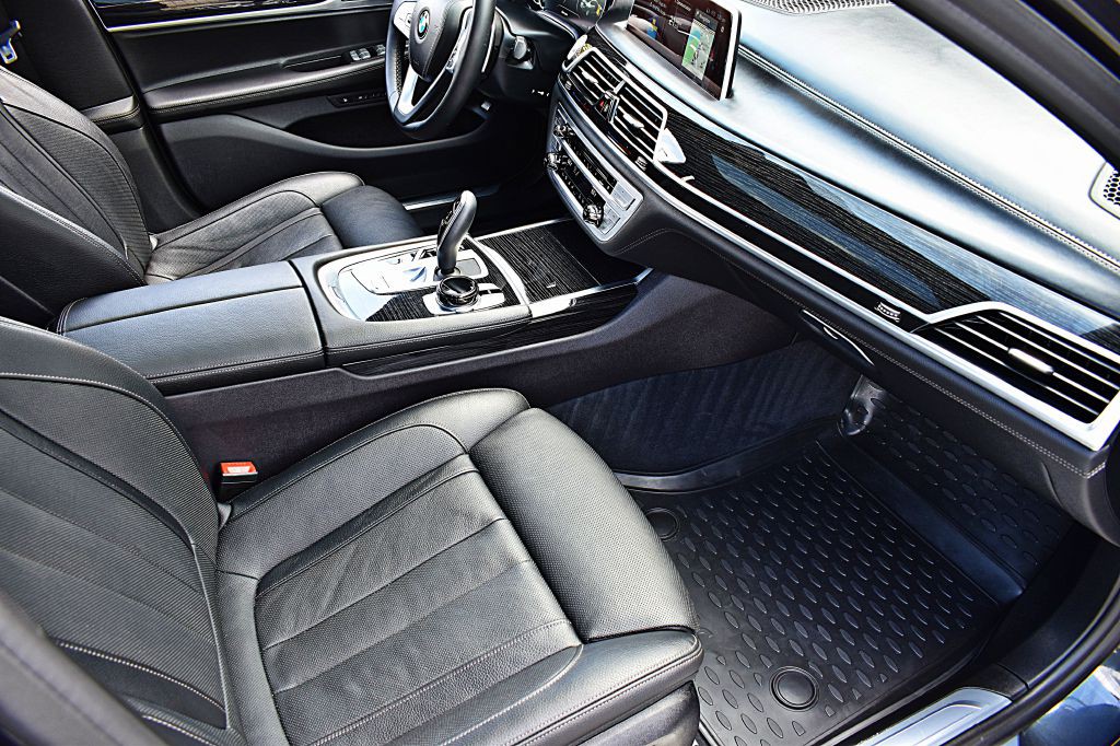 2019 BMW 7 Series Image 19