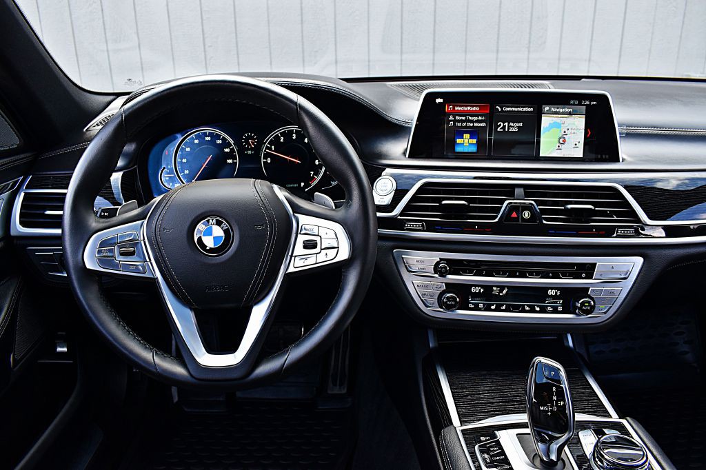 2019 BMW 7 Series Image 24