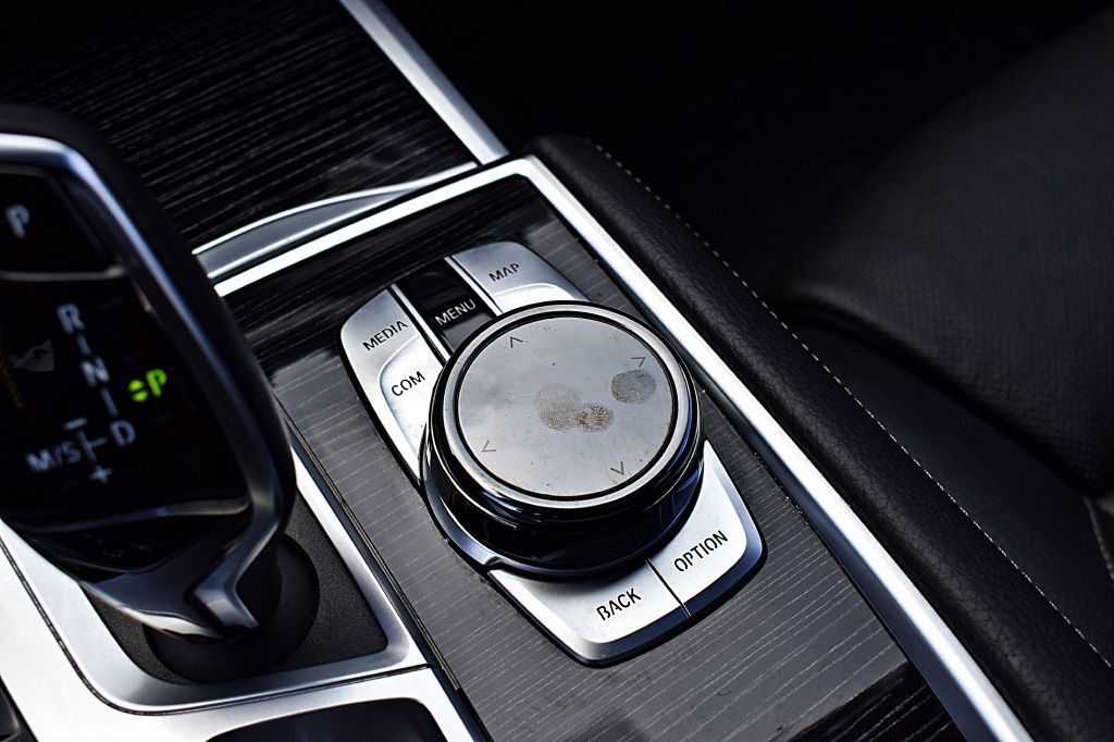 2019 BMW 7 Series Image 36
