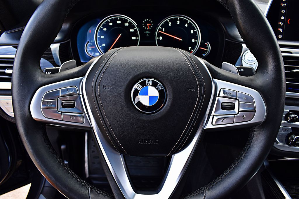 2019 BMW 7 Series Image 39