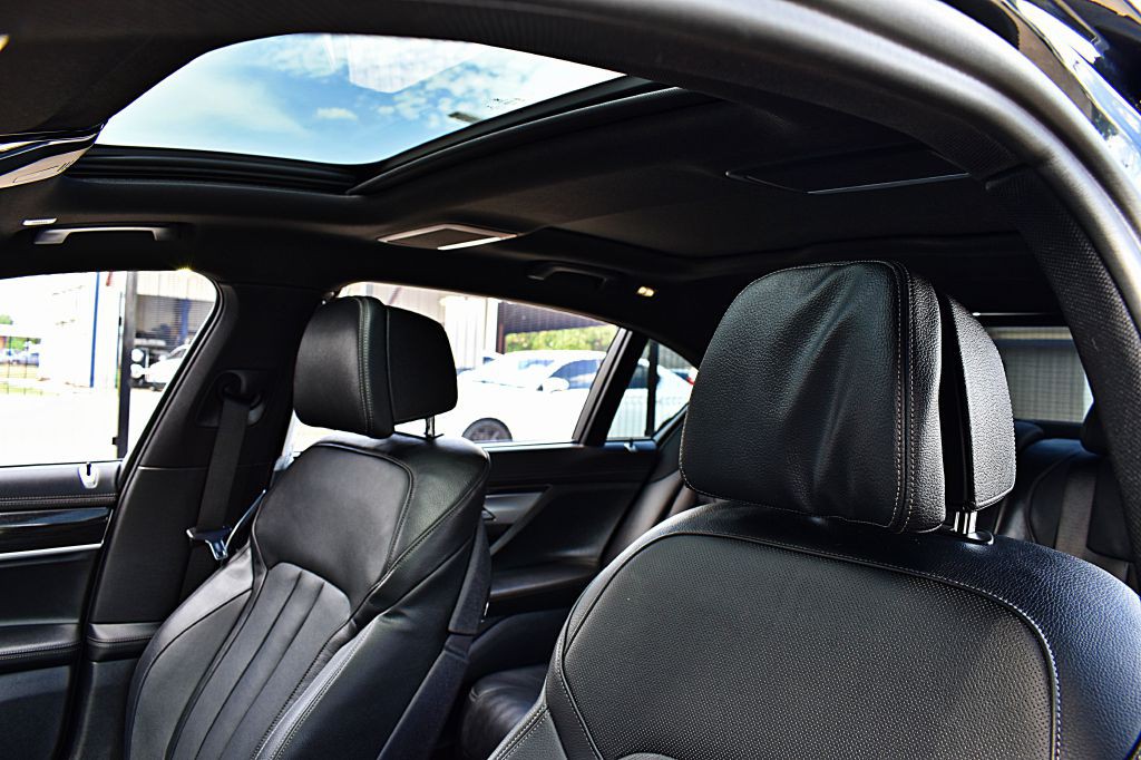 2019 BMW 7 Series Image 49