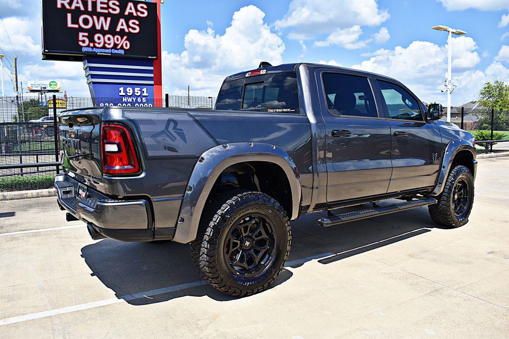 2025 RAM 1500 Image 5