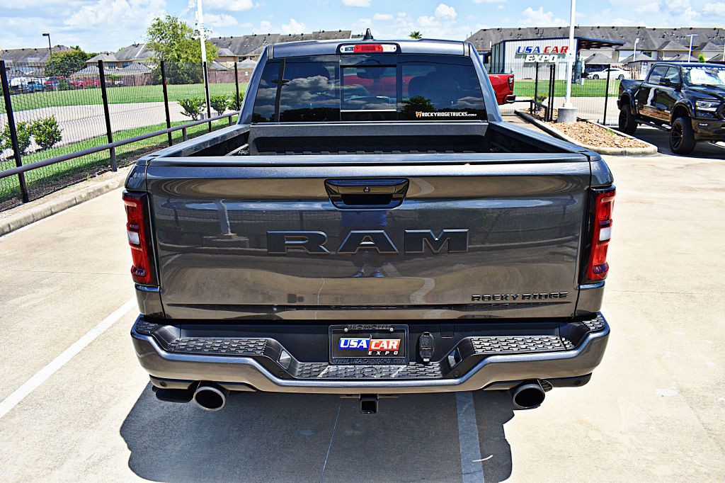 2025 RAM 1500 Image 7