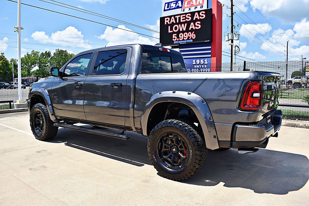 2025 RAM 1500 Image 10