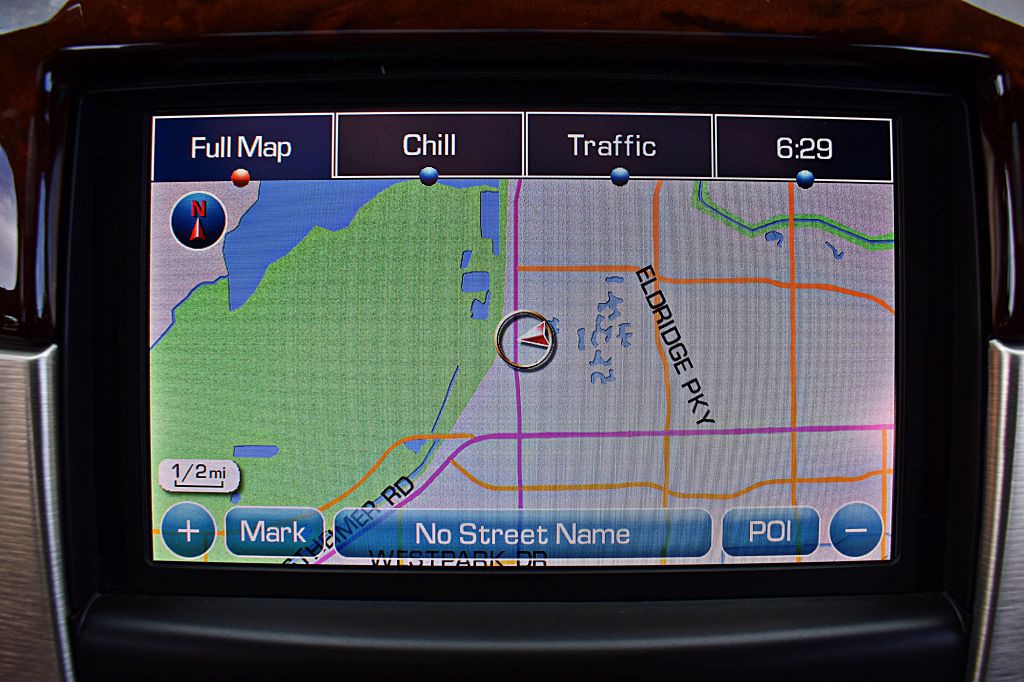 2013 Cadillac Escalade Image 34