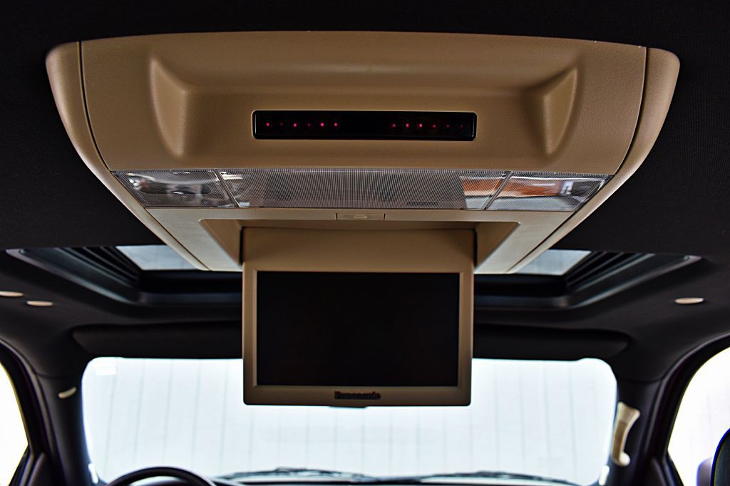 2013 Cadillac Escalade Image 39