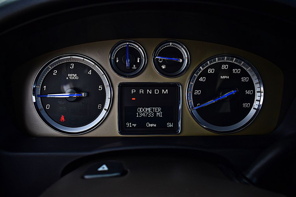 2013 Cadillac Escalade Image 42