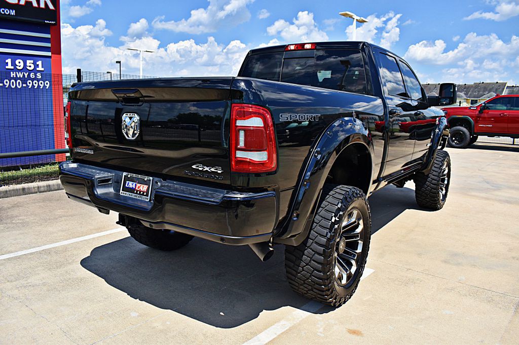 2023 RAM 2500 Image 8