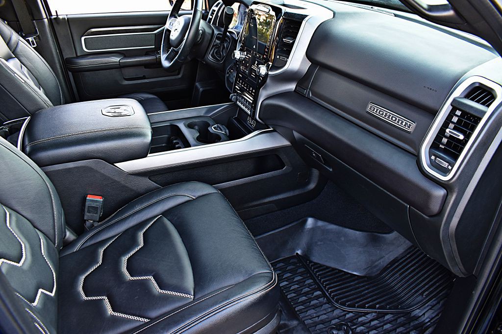 2023 RAM 2500 Image 21