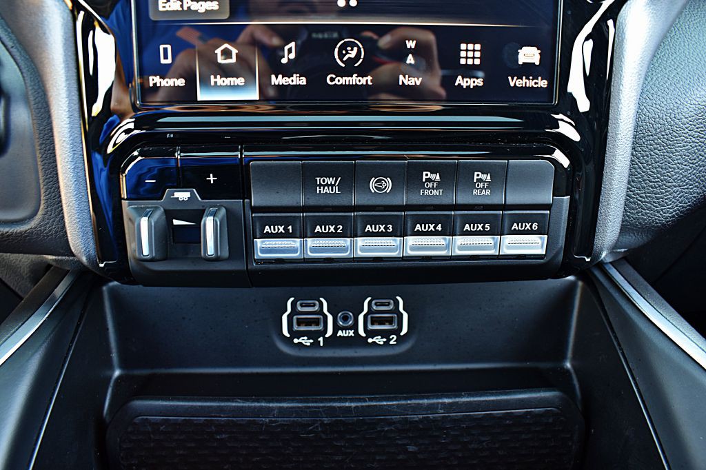 2023 RAM 2500 Image 33