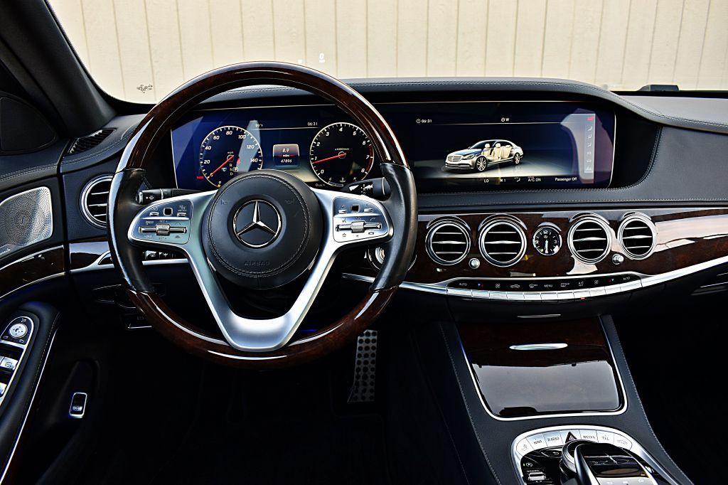 2018 Mercedes-Benz S-Class Image 25