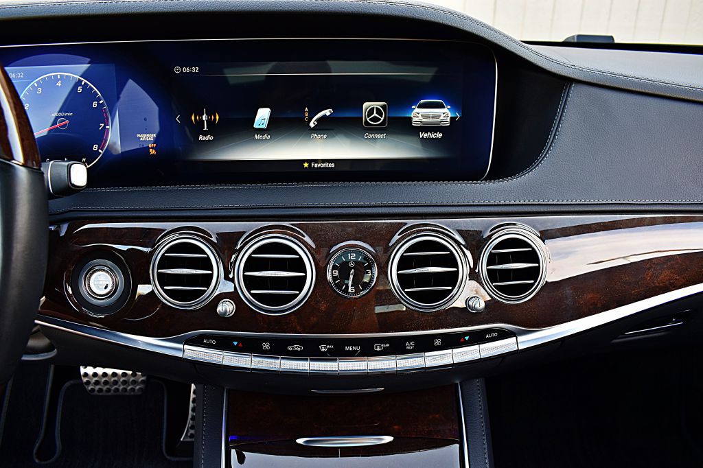 2018 Mercedes-Benz S-Class Image 29
