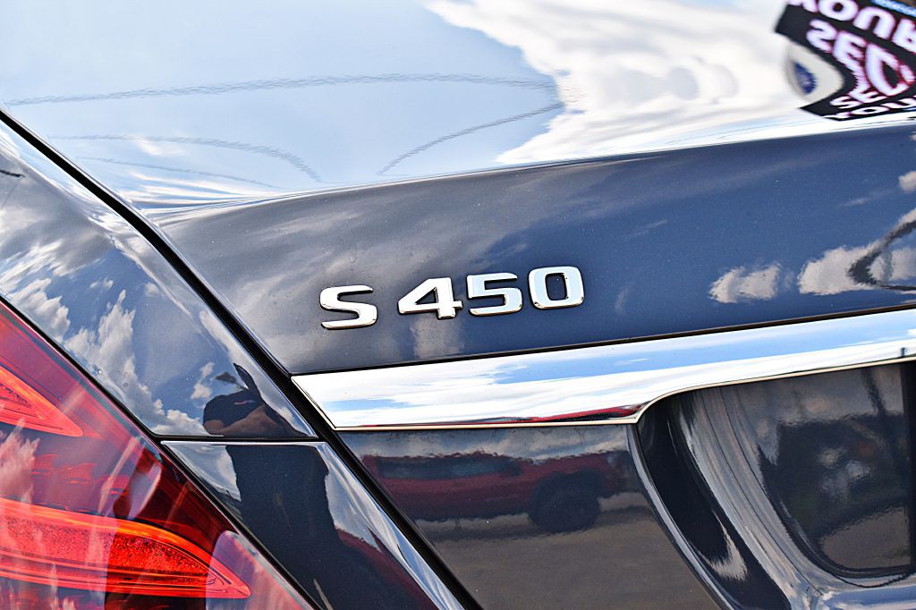 2018 Mercedes-Benz S-Class Image 60