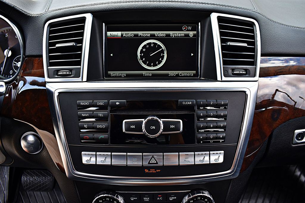 2014 Mercedes-Benz GL-Class Image 30