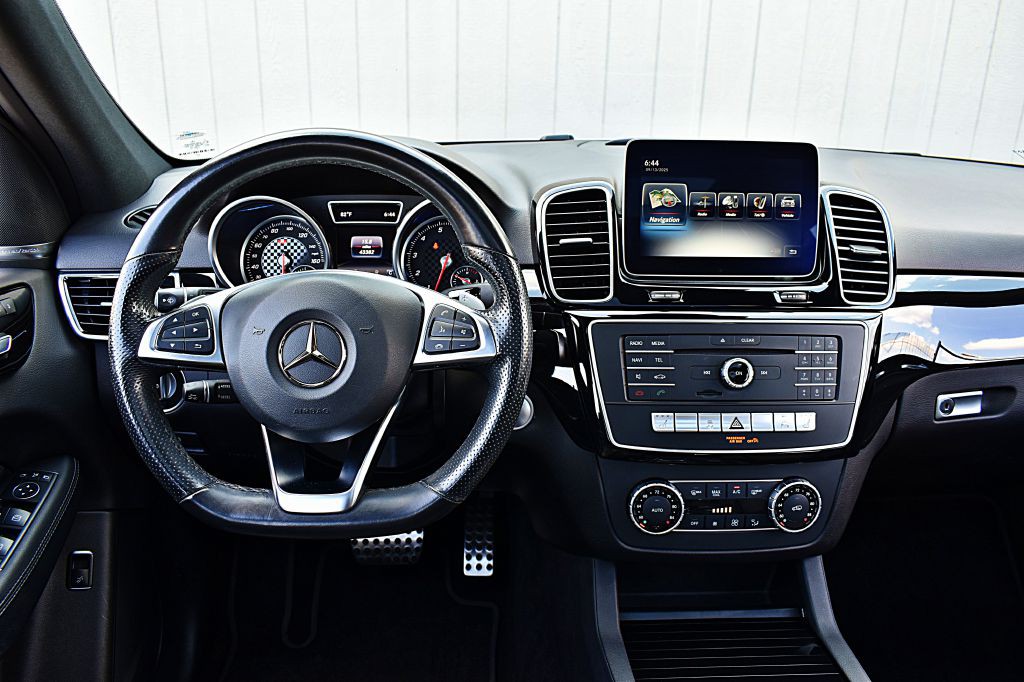2018 Mercedes-Benz GLE-Class Image 25