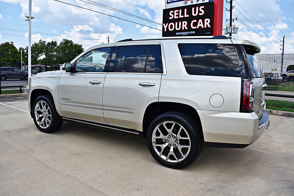 2016 GMC Yukon Image 9