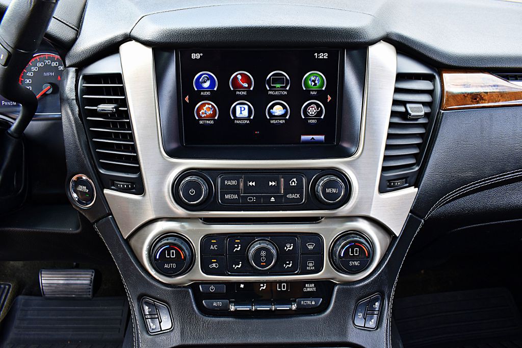 2016 GMC Yukon Image 28