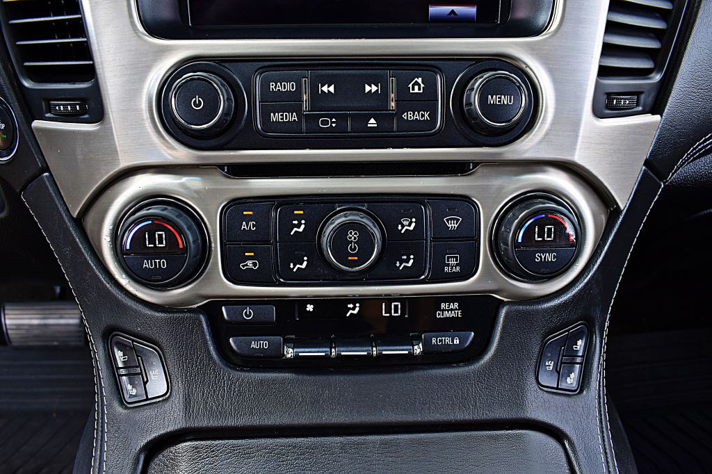 2016 GMC Yukon Image 29