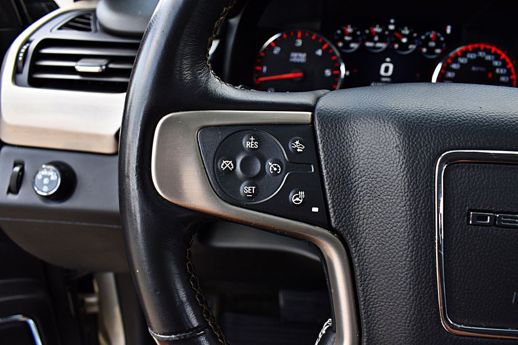 2016 GMC Yukon Image 36