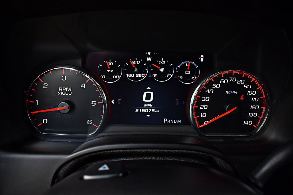 2016 GMC Yukon Image 38