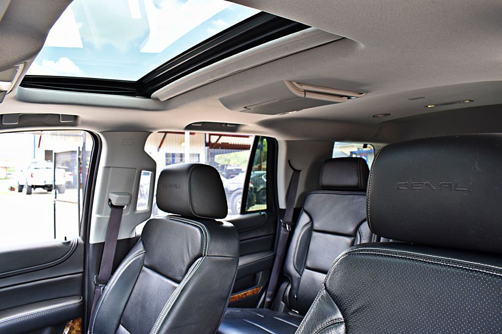 2016 GMC Yukon Image 47