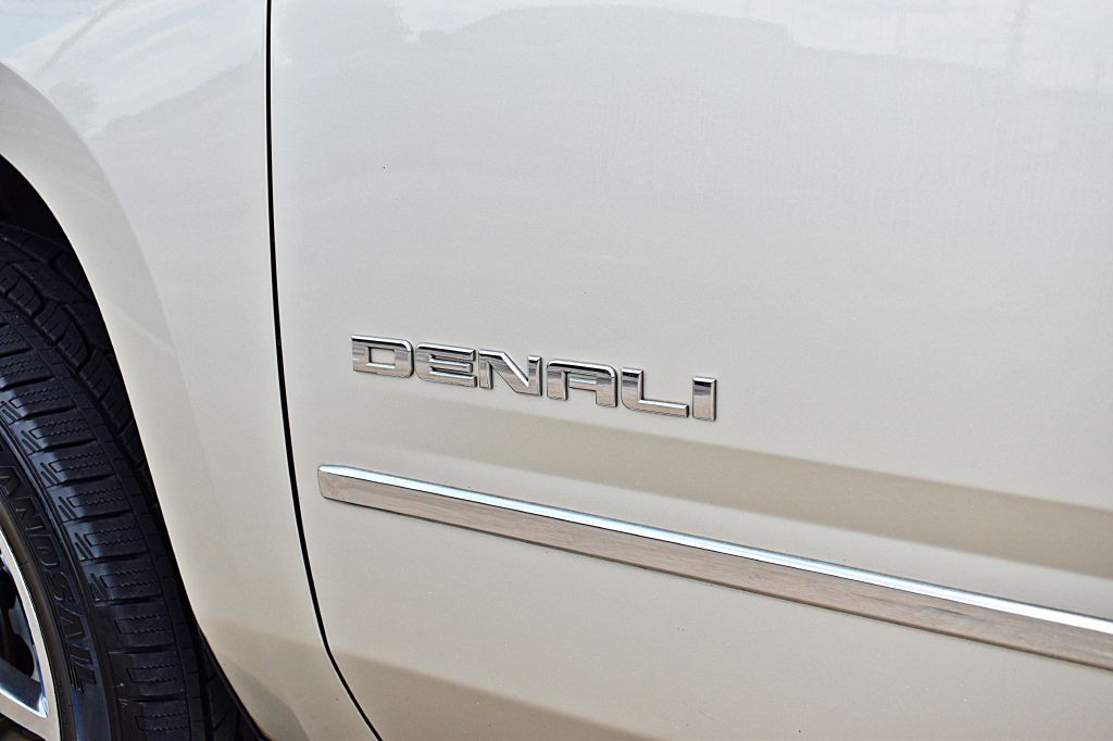 2016 GMC Yukon Image 52