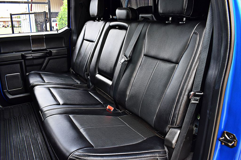 2021 Ford F-250 Image 21