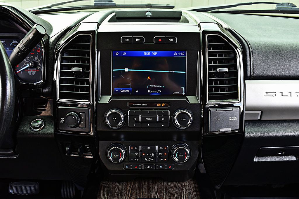 2021 Ford F-250 Image 31