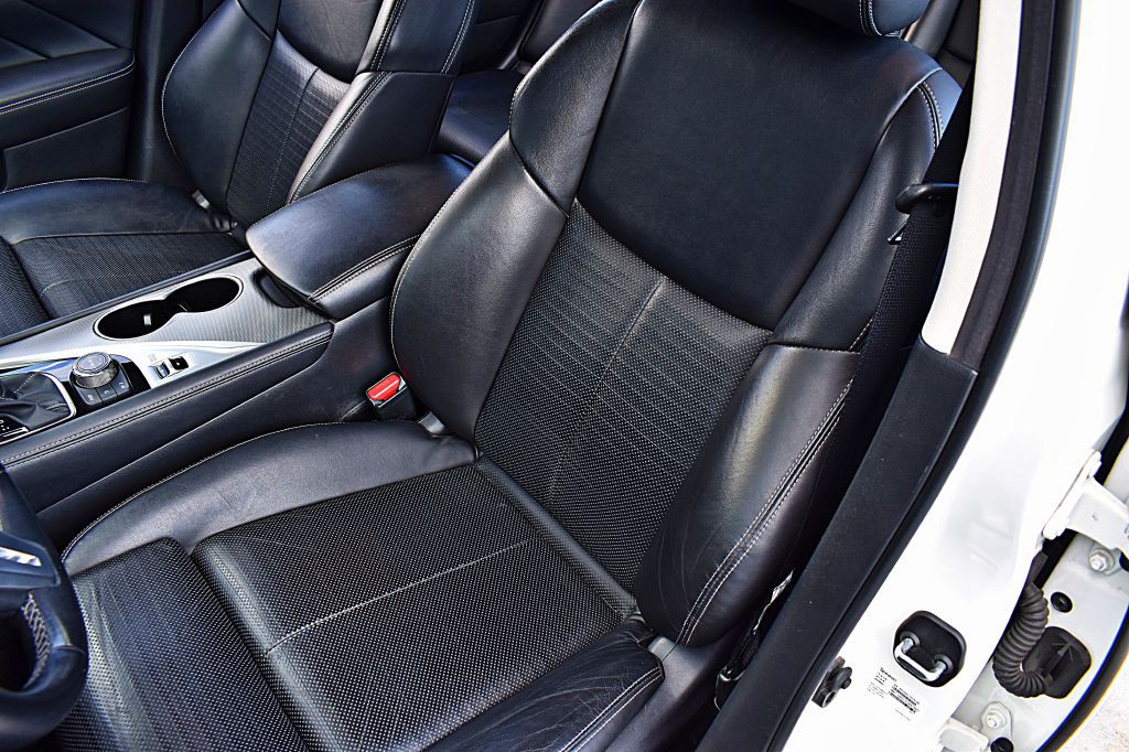2018 INFINITI Q50 Image 16