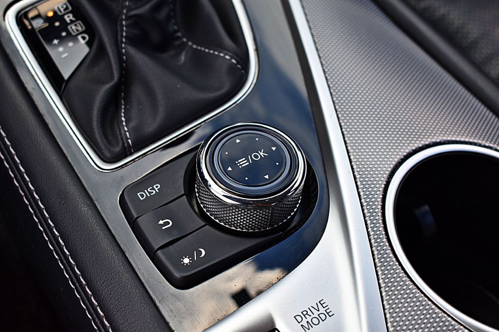 2018 INFINITI Q50 Image 34