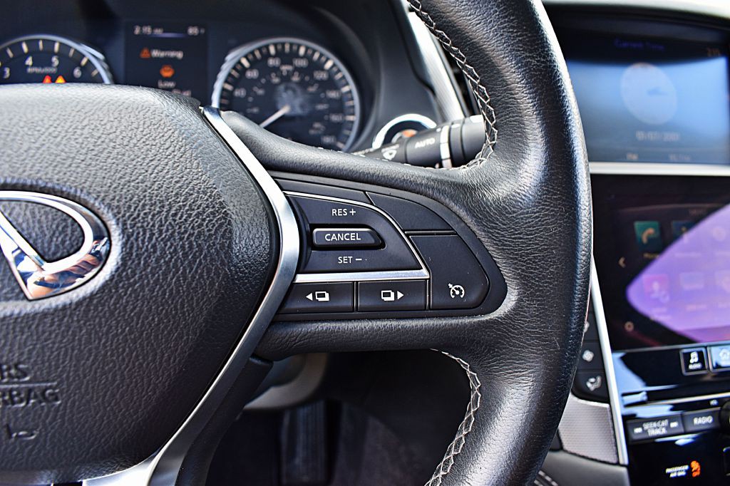 2018 INFINITI Q50 Image 38