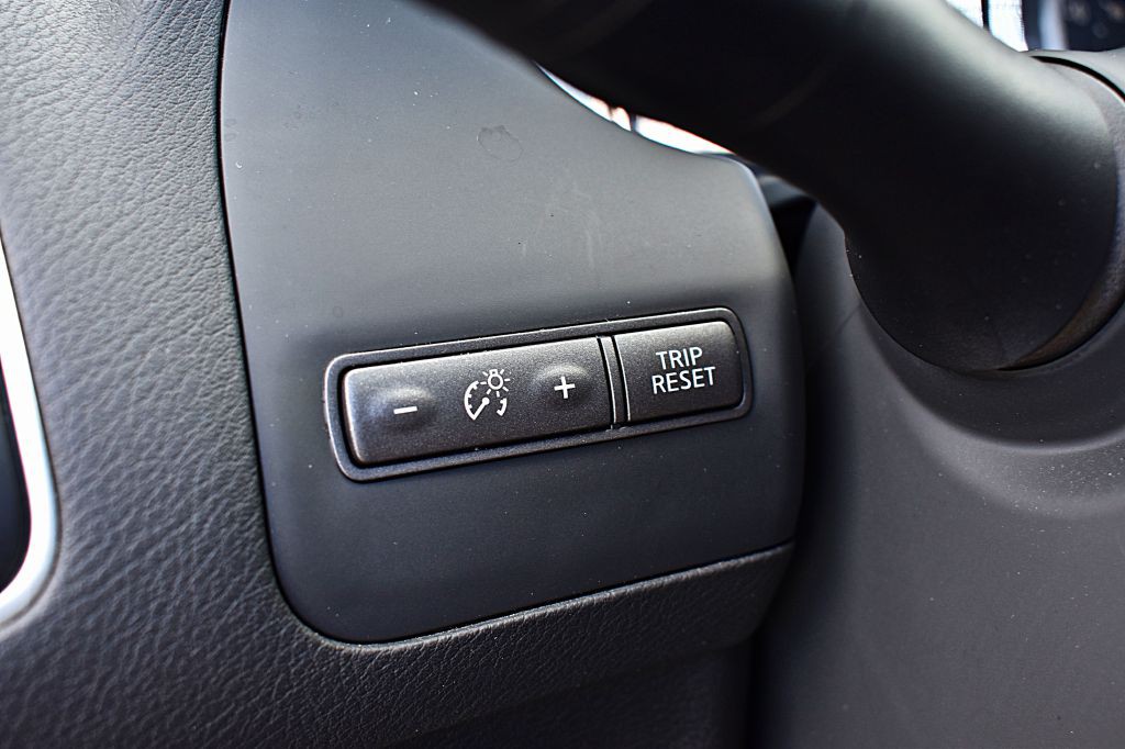 2018 INFINITI Q50 Image 41
