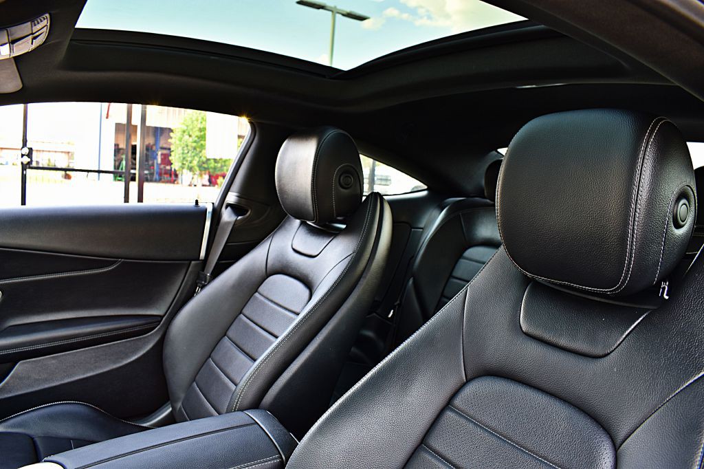 2018 Mercedes-Benz C-Class Image 52