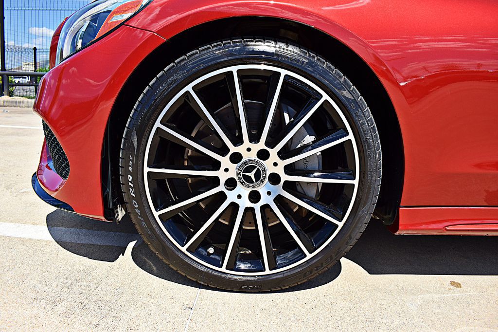 2018 Mercedes-Benz C-Class Image 55