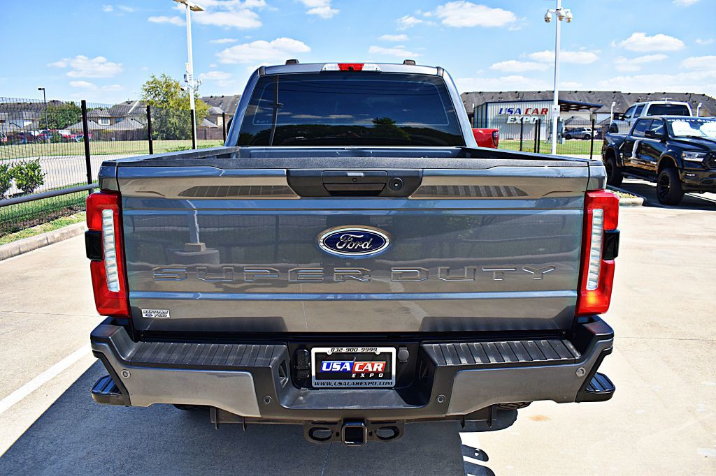2024 Ford F-250 Image 6