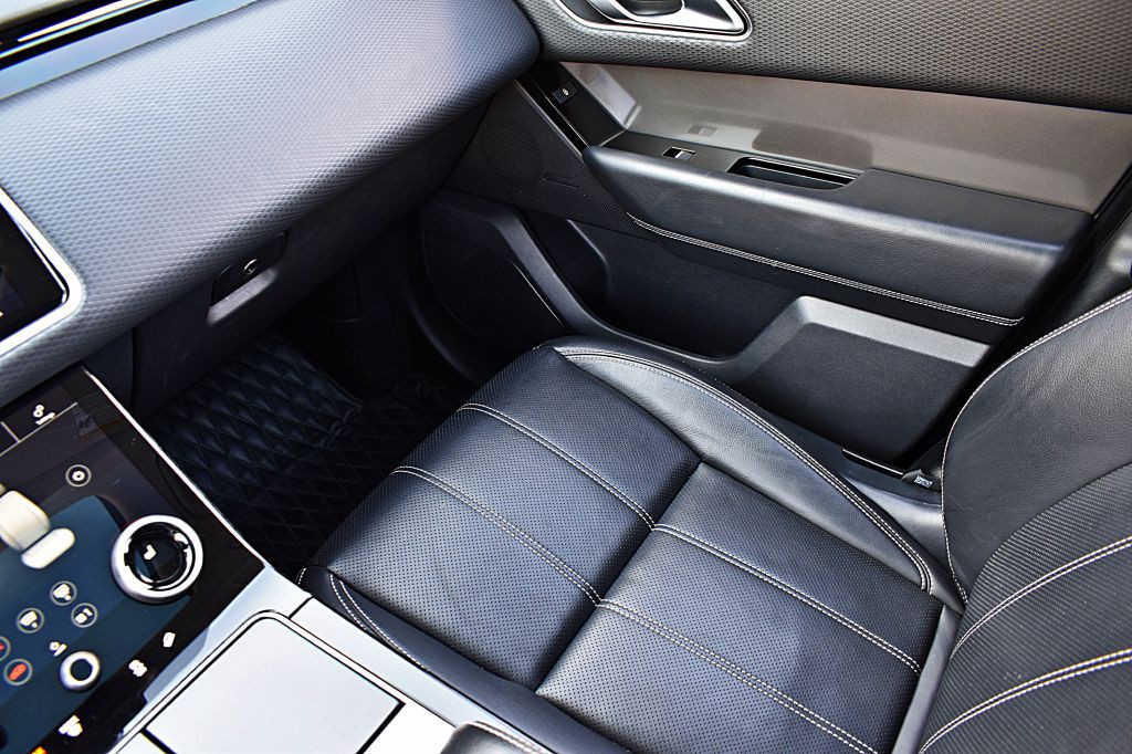 2020 Land Rover Range Rover Image 37