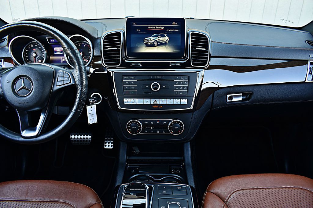2016 Mercedes-Benz GLE-Class Image 27