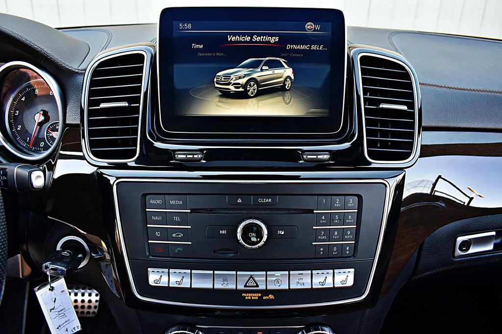 2016 Mercedes-Benz GLE-Class Image 30